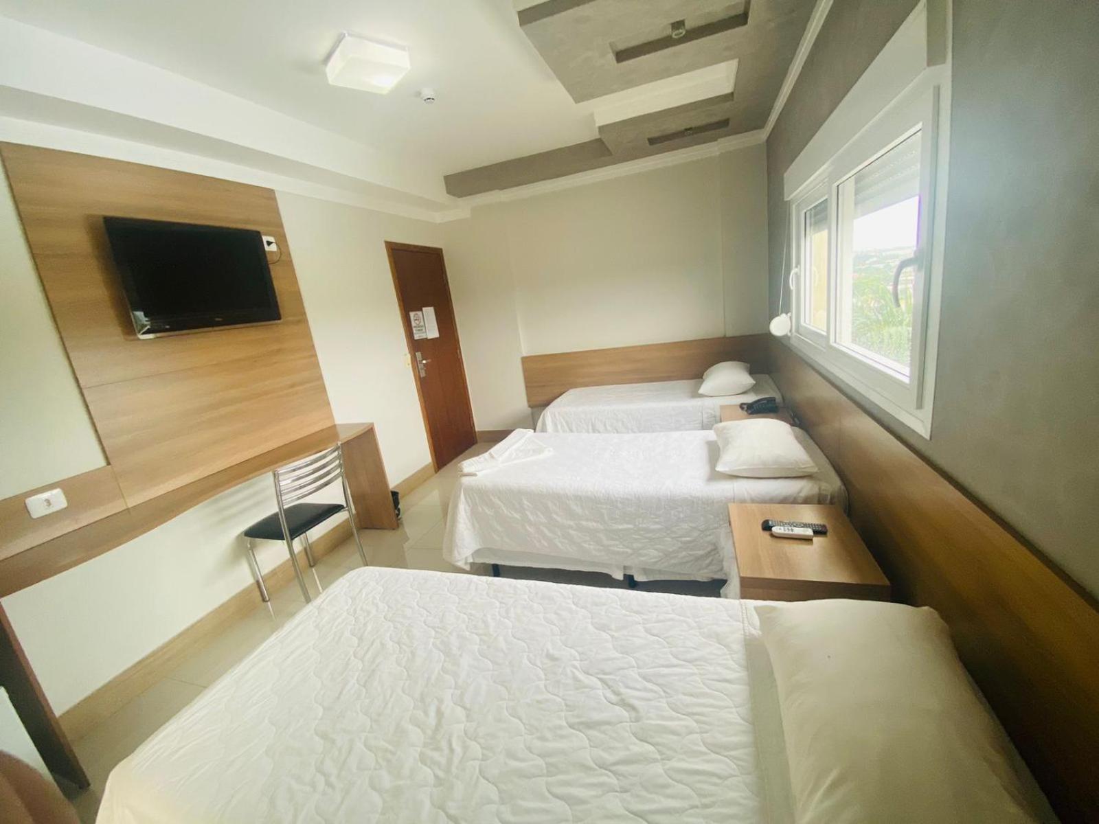 Shelton Palace Hotel Paranavaí 外观 照片
