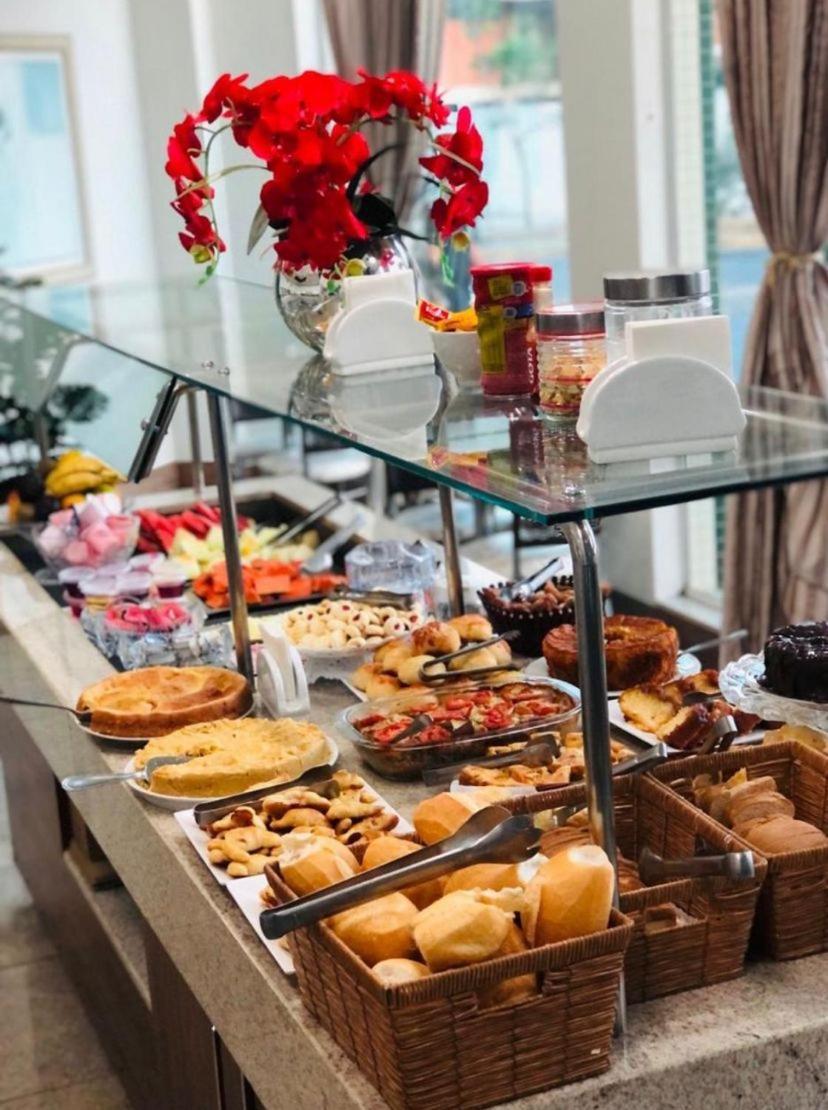 Shelton Palace Hotel Paranavaí 外观 照片