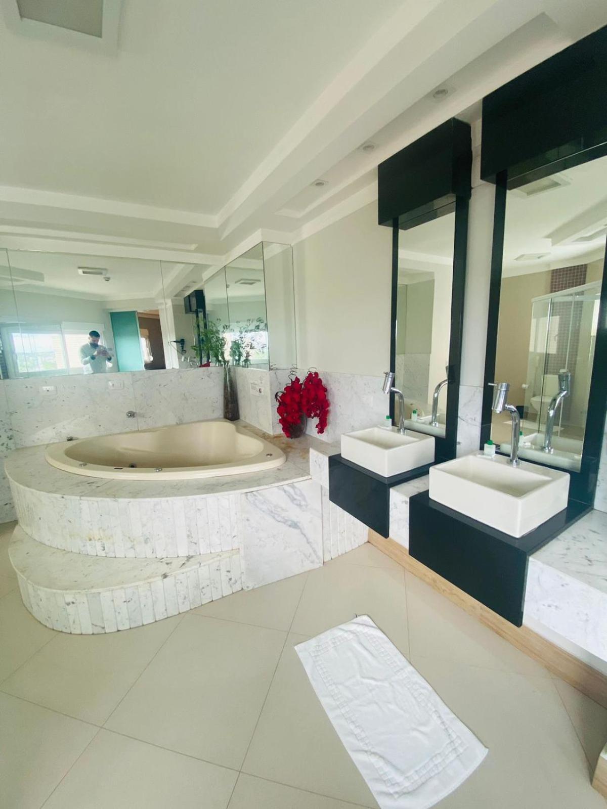 Shelton Palace Hotel Paranavaí 外观 照片
