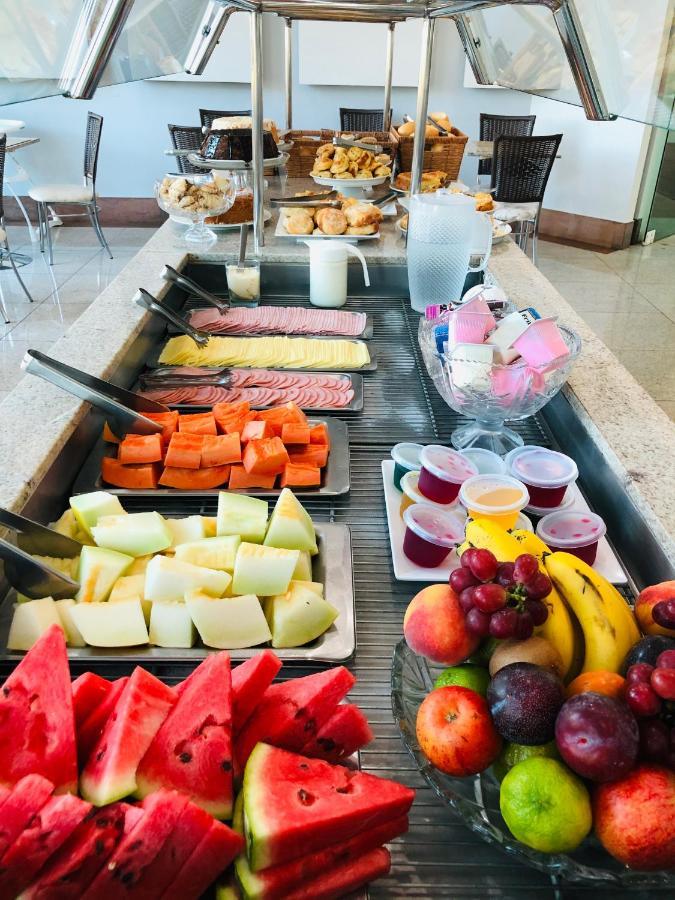 Shelton Palace Hotel Paranavaí 外观 照片