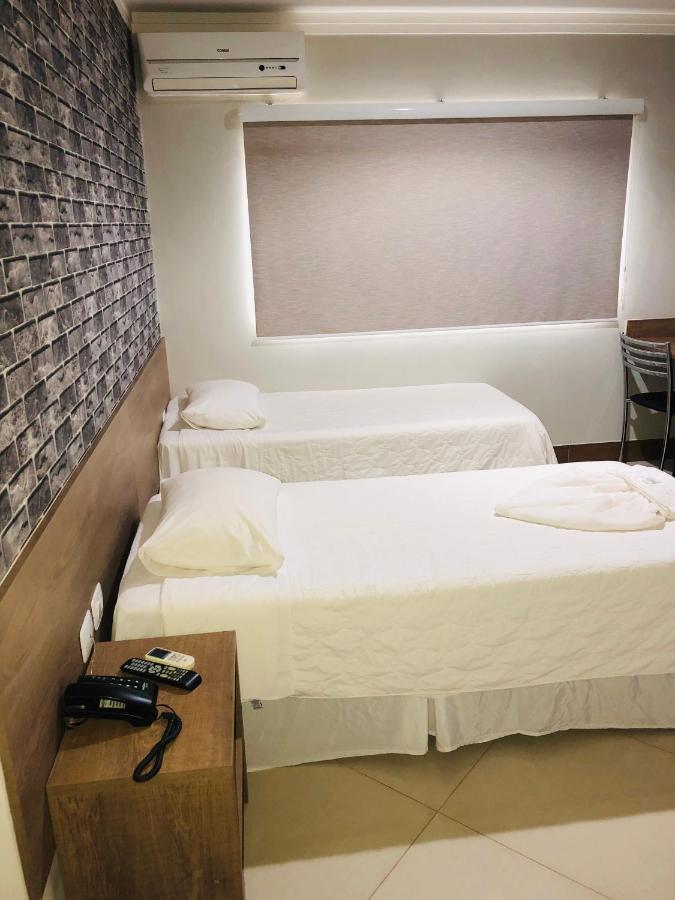 Shelton Palace Hotel Paranavaí 外观 照片